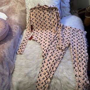 Brand New!!!! Two pieces Women’s bodysuit with leggings